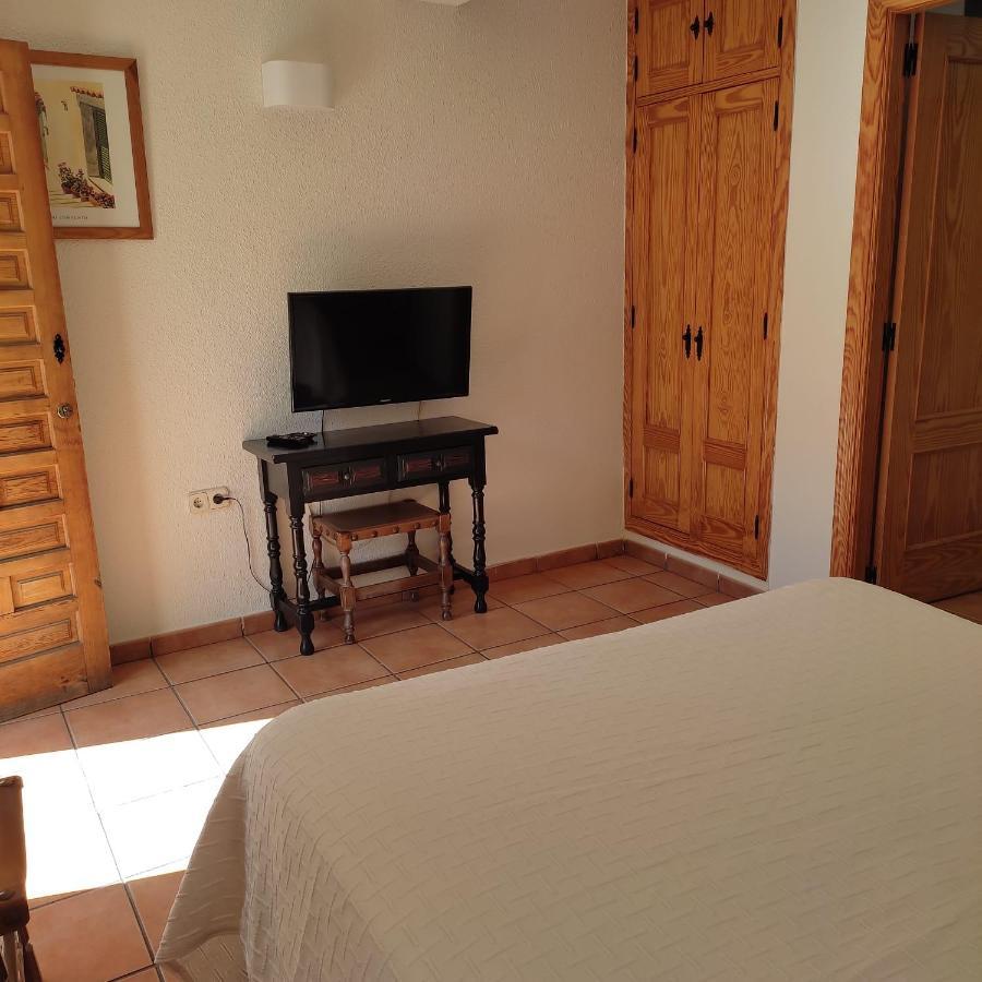 Hostal Castilla Aranjuez Extérieur photo