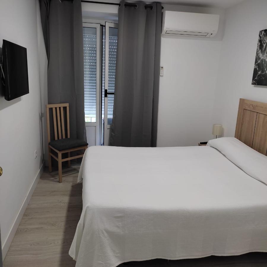 Hostal Castilla Aranjuez Extérieur photo