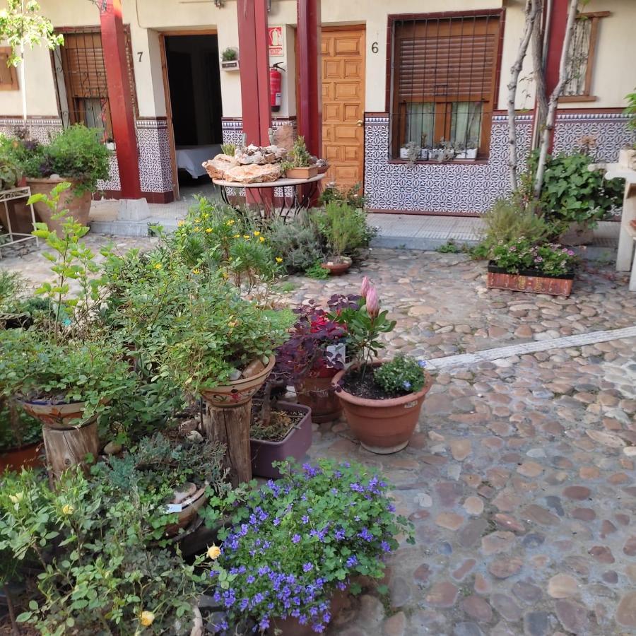Hostal Castilla Aranjuez Extérieur photo